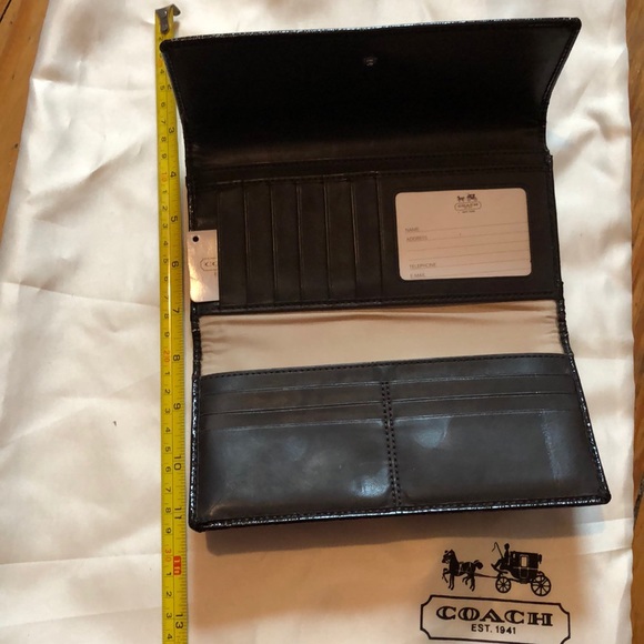 ❤️SOLD❤️ Coach 2pcs Brown Wallet/Checkbook Cover - Picture 6 of 8